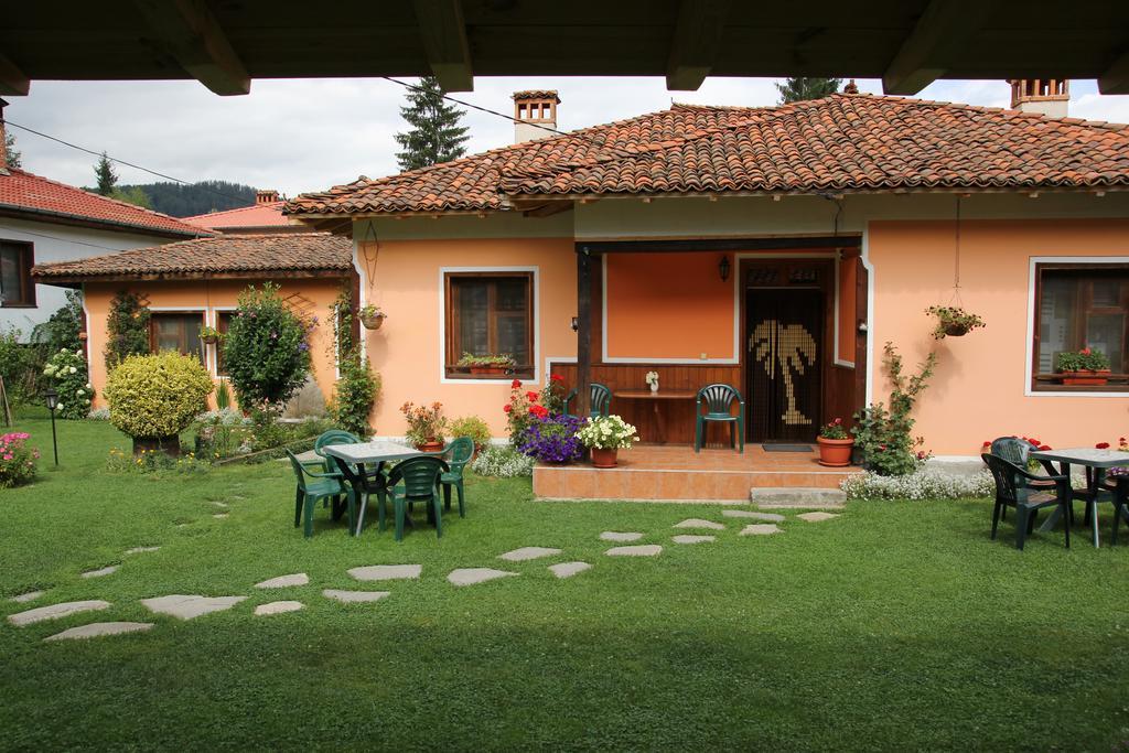 Bobi Guest House Koprivshtitsa Buitenkant foto